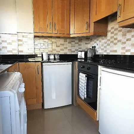 Stylish Penthouse Close To The Airport * Dublin