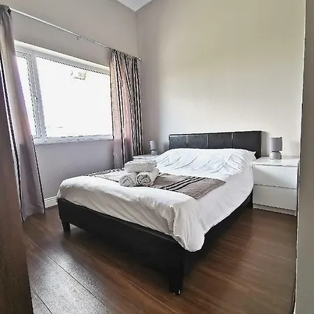Stylish Penthouse Close To The Airport * Dublin