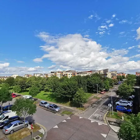 Stylish Penthouse Close To The Airport *